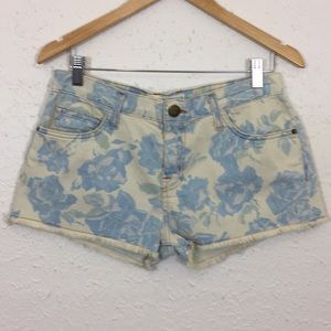 Current Elliott The Boyfriend Short Blue Rose